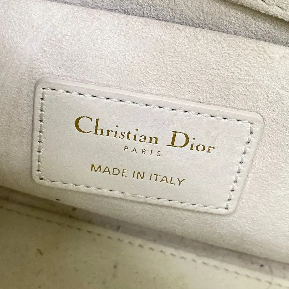Christian Dior Lady D-Joy Bag, Medium / Lady D-Joy Handbag M0540ONGE_M030